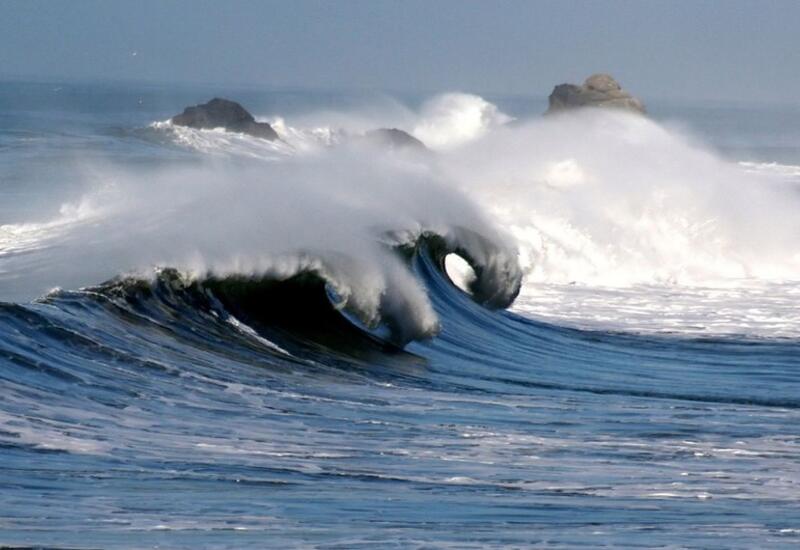 Тихий океан волны убийцы. Не поднимай волну. Сильные волны на море. Тихий океан шторм. Ледовитый океан шторм.