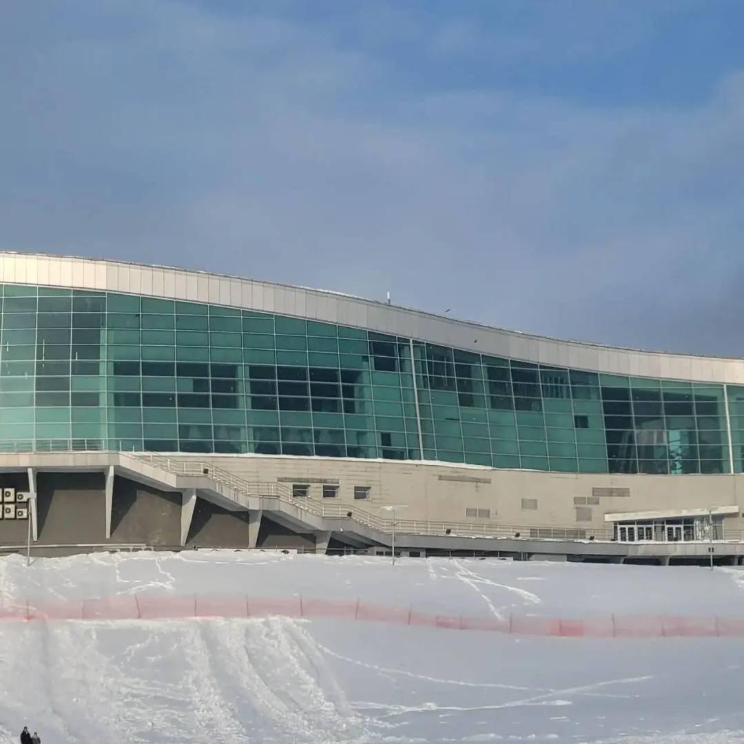 Катание на склоне за Конгресс-холлом в Уфе запрещено | 3