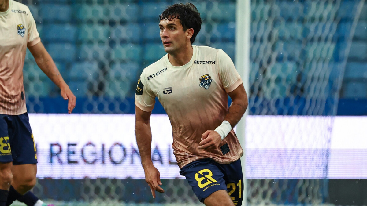 Футболист «Сочи» Сааведра включен в заявку сборной Чили на товарищеский матч с командой России