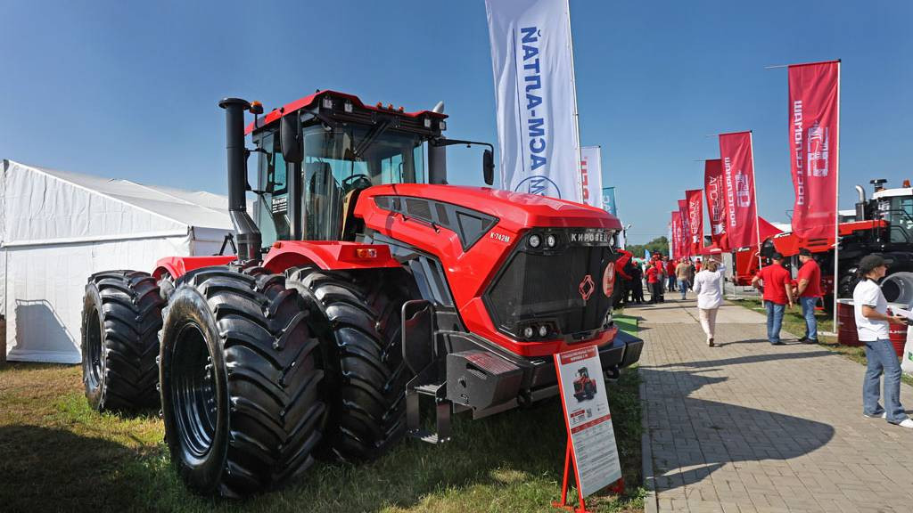 Более 500 млн рублей составит объем средств Алтайского краевого лизингового фонда в 2026 году Фото №1