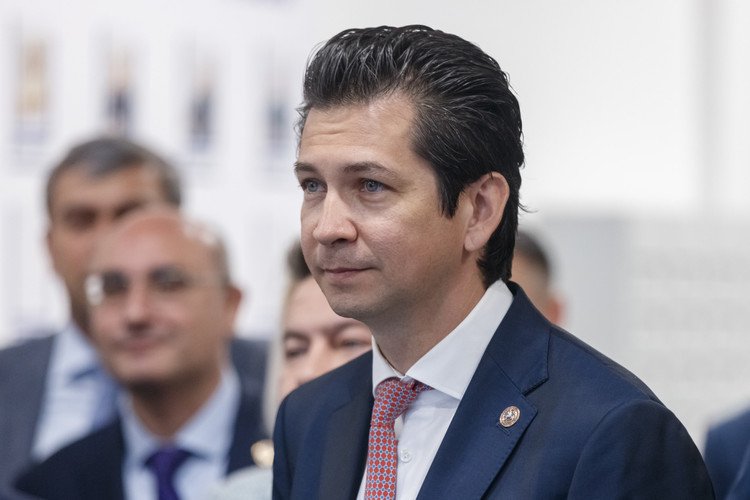 За 8 месяцев 2025-го в адрес уполномоченного по правам предпринимателей РТ Фарида Абдулганиева поступило 758 обращений — немного меньше, чем в прошлом году