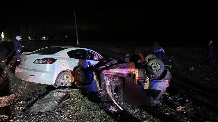 Неудачный маневр! На Кубани водитель погиб при обгоне 