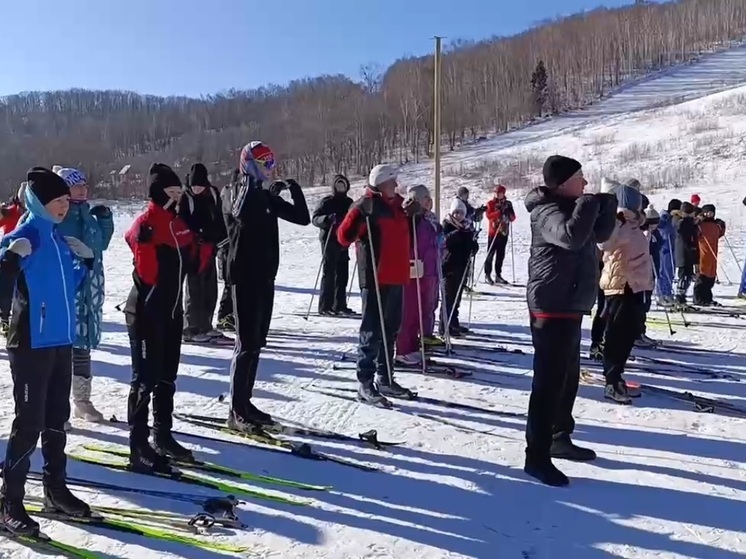 Лыжный сезон открыли спортсмены в Приморье