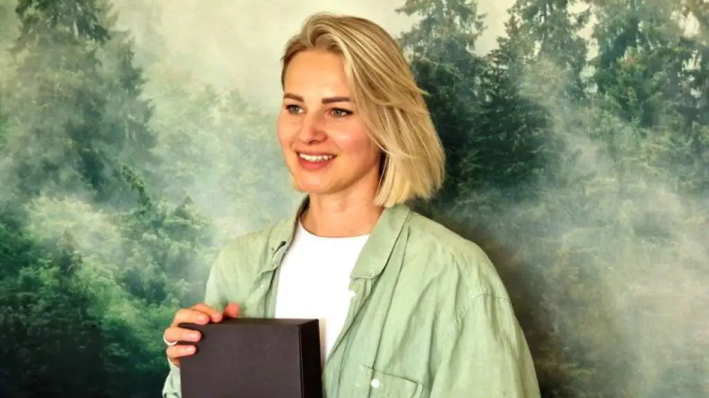 Висагинасу – 50! Как правильно бить посуду