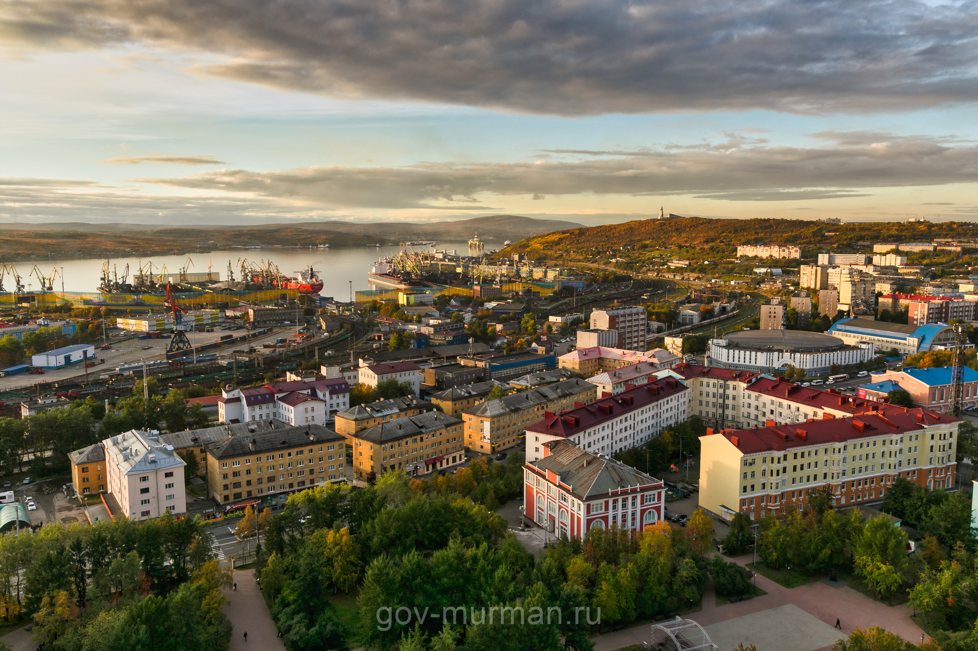 Услуги мурманск. Мурман-Аква Мурманск. Частного Мурман. Мурман Курган. Мурманск это Заграница?.