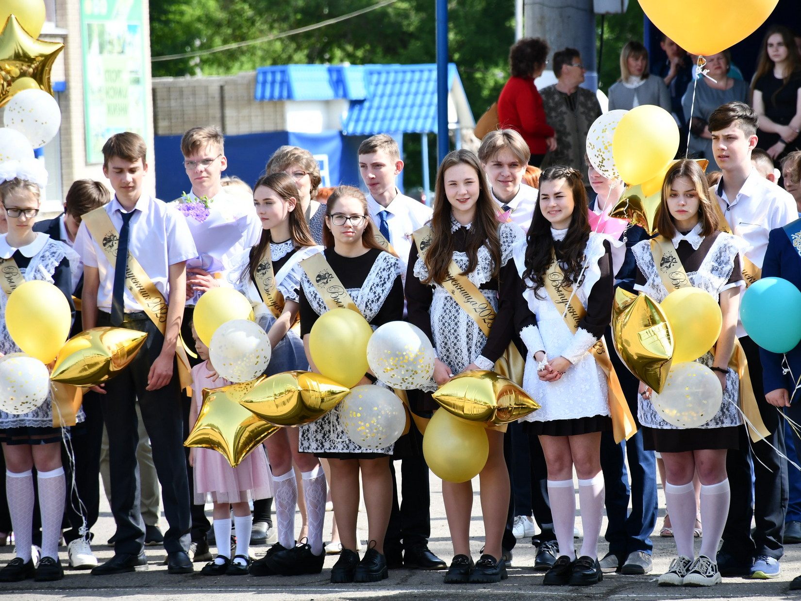 выпускники 9 класса 2023 года