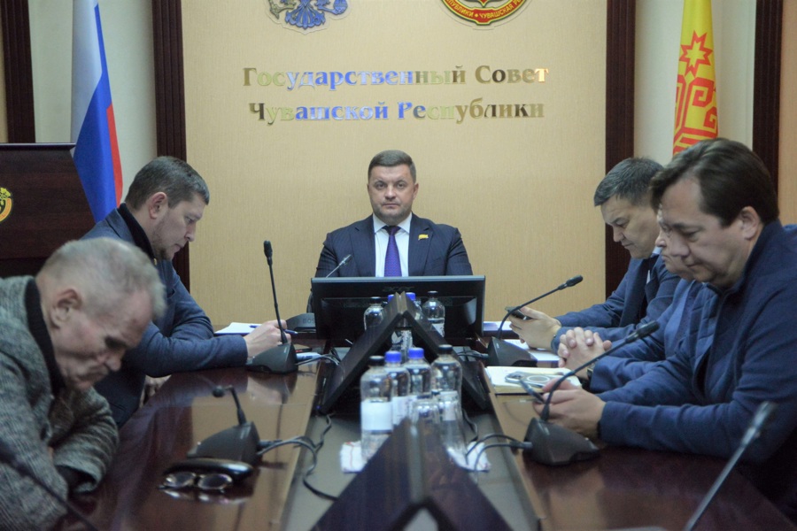 Андрей Марушин провел заседание Комитета по государственному строительству и местному самоуправлению