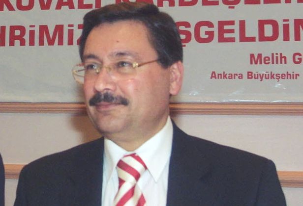 Бывший мэр Анкары Мелих Гекчек