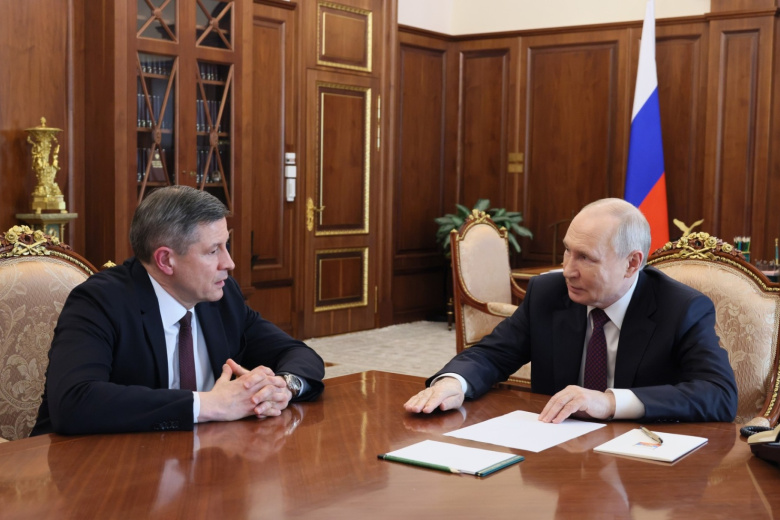 Егор Ковальчук и Владимир Путин