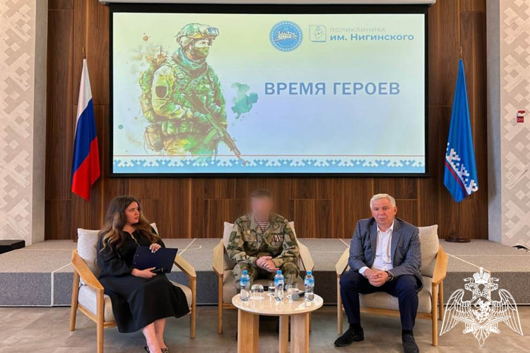 В Тюмени военнослужащий кинологического центра Уральского округа Росгвардии стал участником встречи «Время Героев»