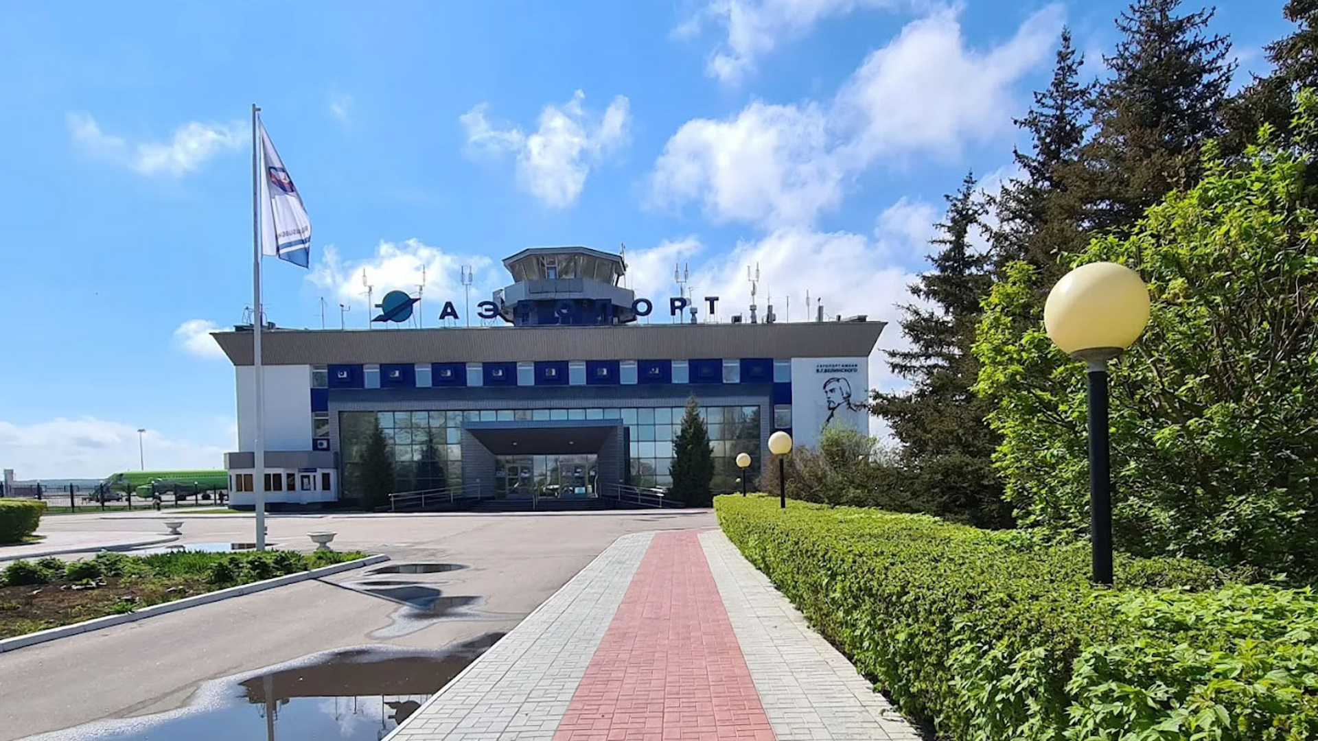 В аэропорту Пензы приостановлено обслуживание авиарейсов