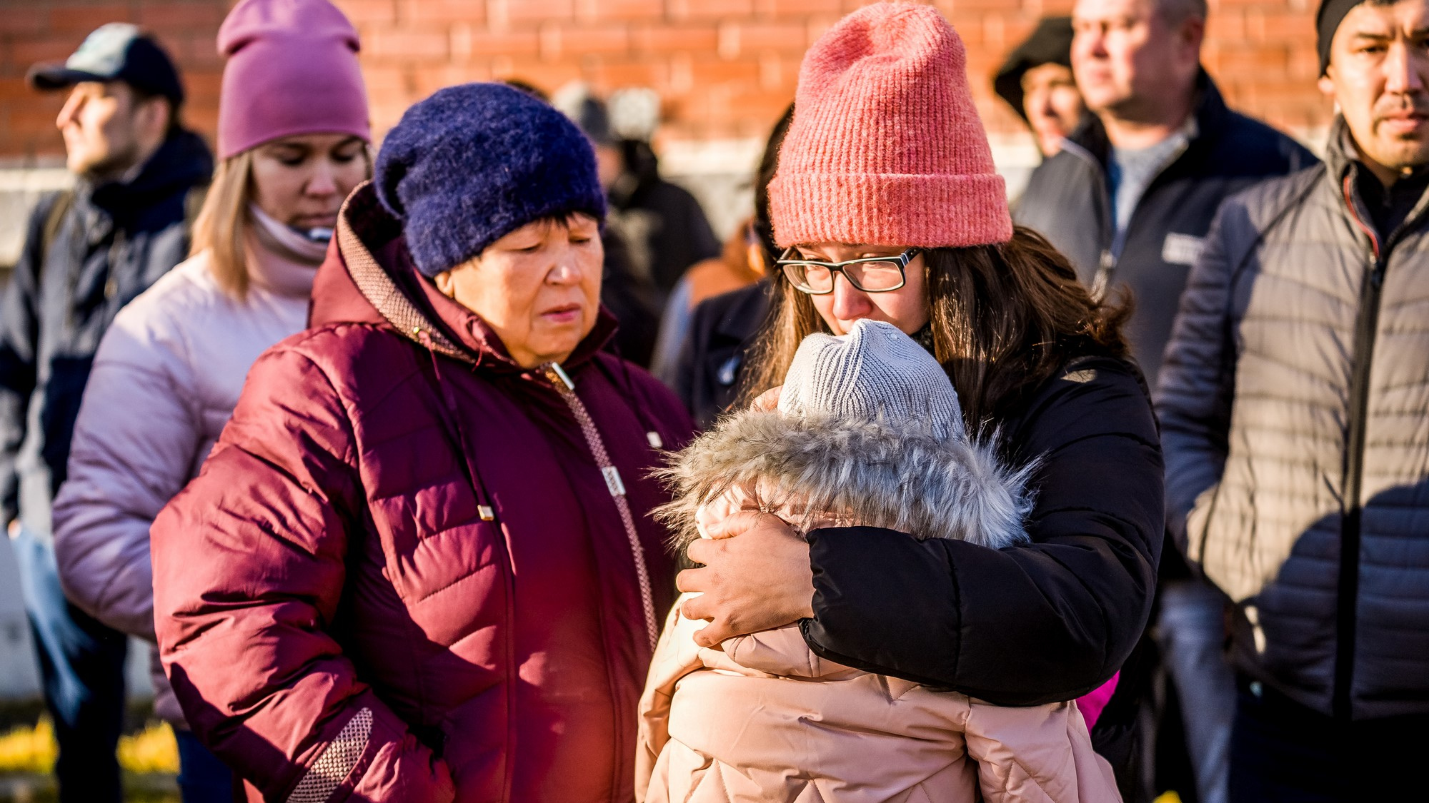 помощь мобилизованным семьям. семья мобилизованных получит поддержку. поддержка семей мобилизованных. центр помощи семьям мобилизованных. поддержка семей мобилизованных граждан.