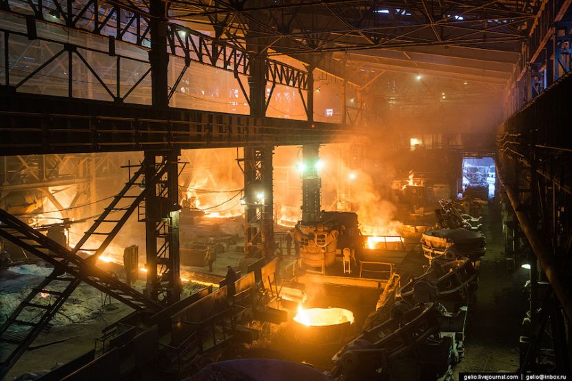 Московская биржа: котировки акций металлургических и добывающих компаний 15.04.2024 на 12:29 MSK