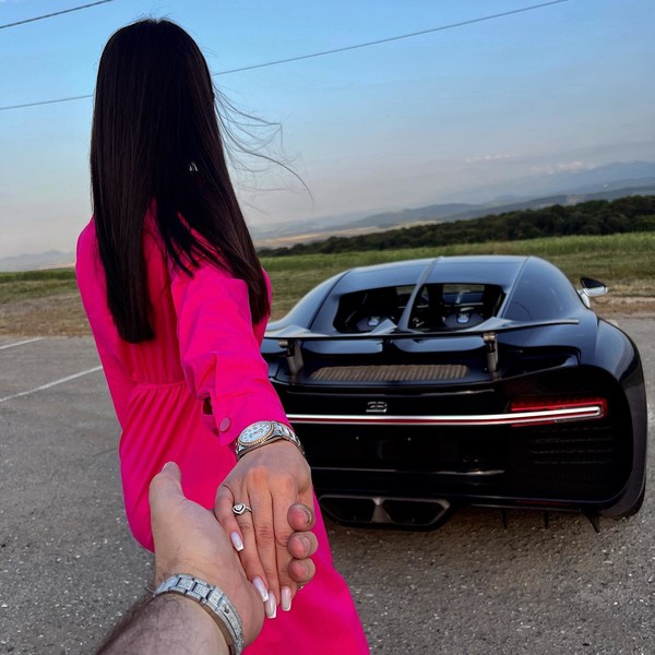 Как выглядит жена давидыча Автоблогер Эрик Давидыч женился: смотрим на страстные фото Моники, которая не ра