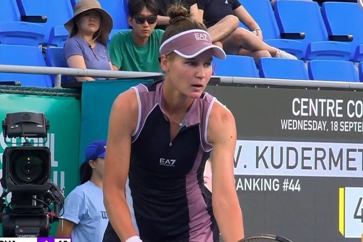 Вероника Кудерметова завершила сезон на 77-м месте в рейтинге WTA