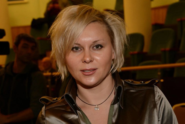 Яна Троянова на вручении премии «Белый слон», 2012 год