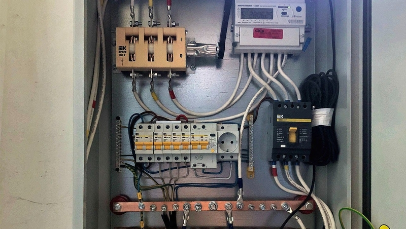 В пяти жилых домах Минераловодского округа заменили системы электроснабжения