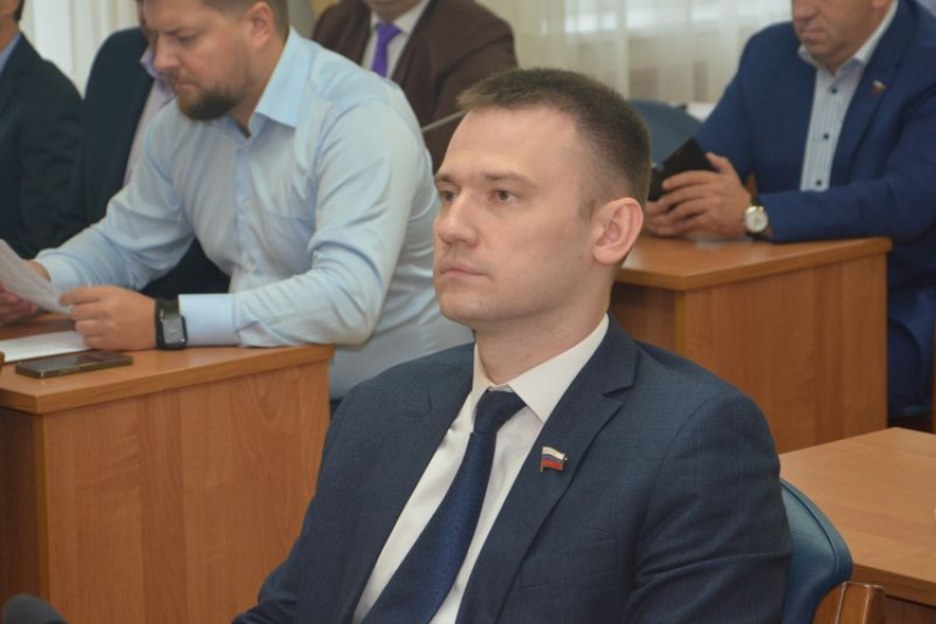 Внук бывшего воронежского губернатора заявился на праймериз в облдуму