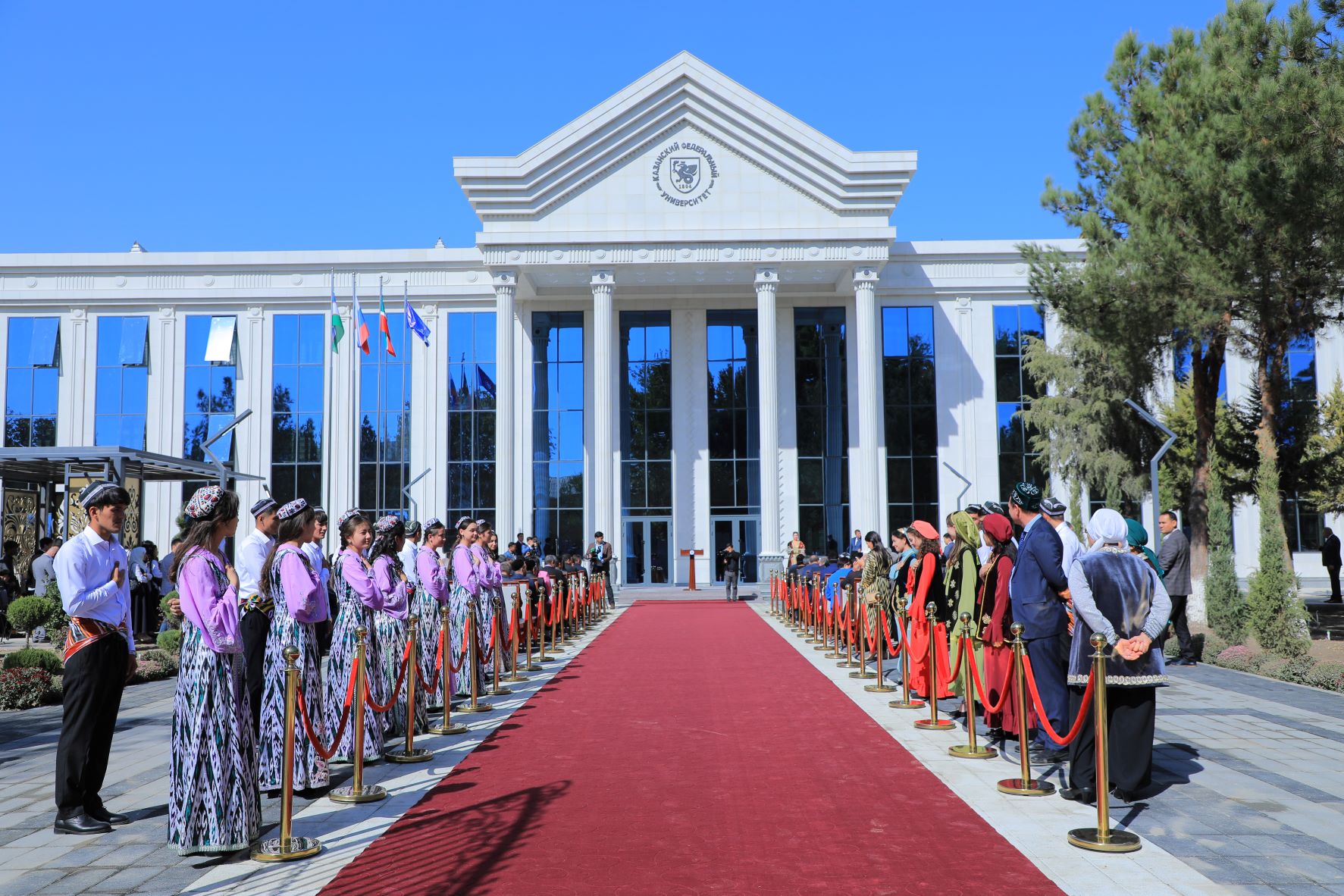в. главное здание кгу казань. казанский университет филиал. казанский университет филиал. филиал кфу в джизаке.