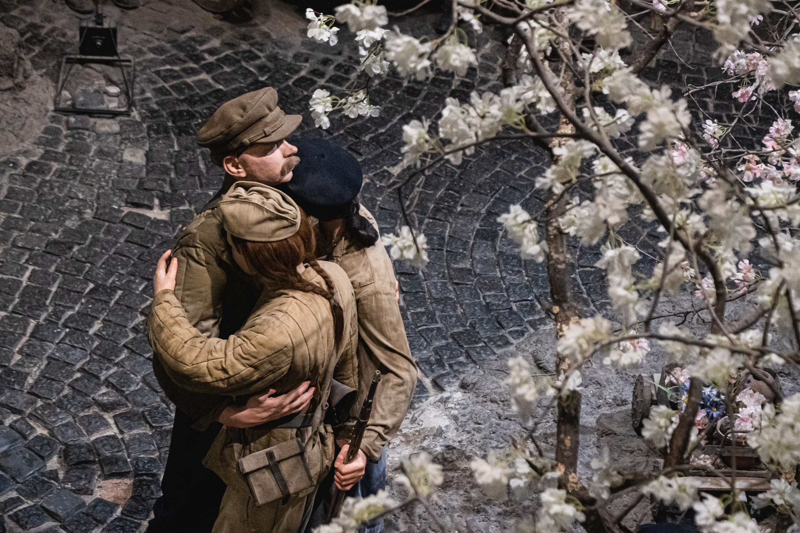 Киностудия «Ленфильм» провела экскурсию для блокадников 34