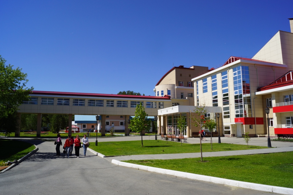 санаторий лазурный змеиногорск. тюмень санаторий тараскуль озера. санаторий озеро яровое реабилитационный центр. реабилитационный центр озера. санаторий ока московская область озёрский район.