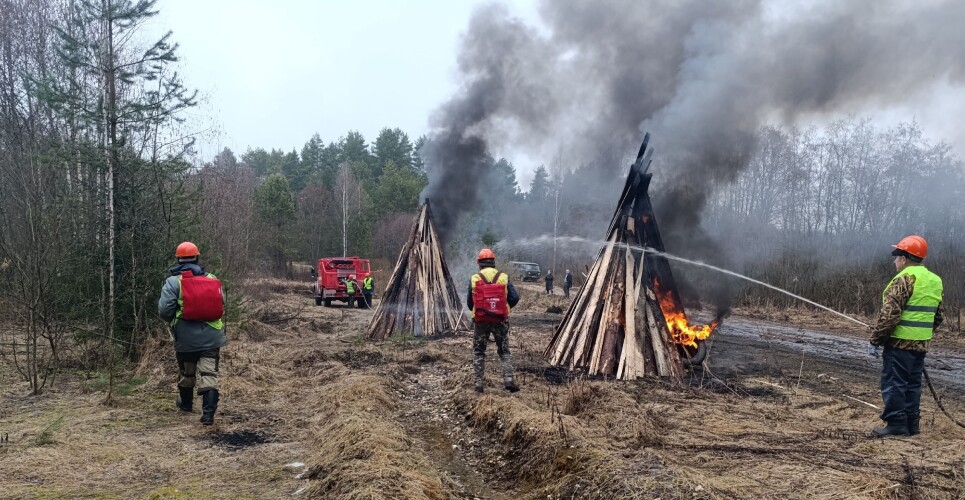 К тушению лесных пожаров готовятся более 400 новгородцев
