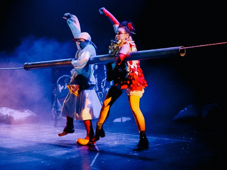 Три премьеры в июньском репертуаре Омского ТЮЗа