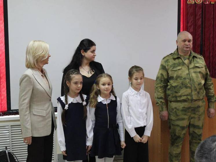 Росгвардейцев поздравили с Днем защитника Отечества в Пятигорске