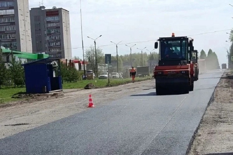 По «Дорожному миллиарду» ремонтируют улицы в районах Кировской области