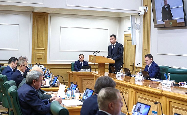 Заседание Совета по вопросам развития Сибири при Председателе Совета Федерации на тему «Сибирская экономика – от сырьевой к высокотехнологичной»