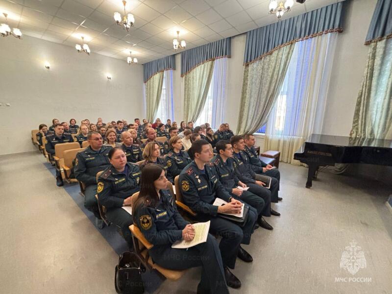 Сбор личного состава управления надзорной деятельности и профилактической работы