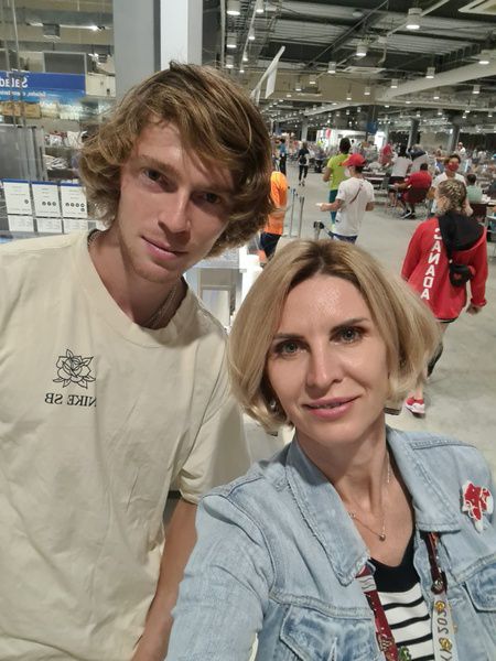 Евгения с теннисистом Андреем Рублёвым