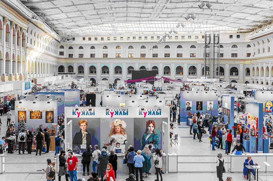 «Дворец роскошных кукол в столице»: в Москве пройдет крупнейшая в мире выставка авторской куклы и коллекционных игрушек «Искусство куклы»