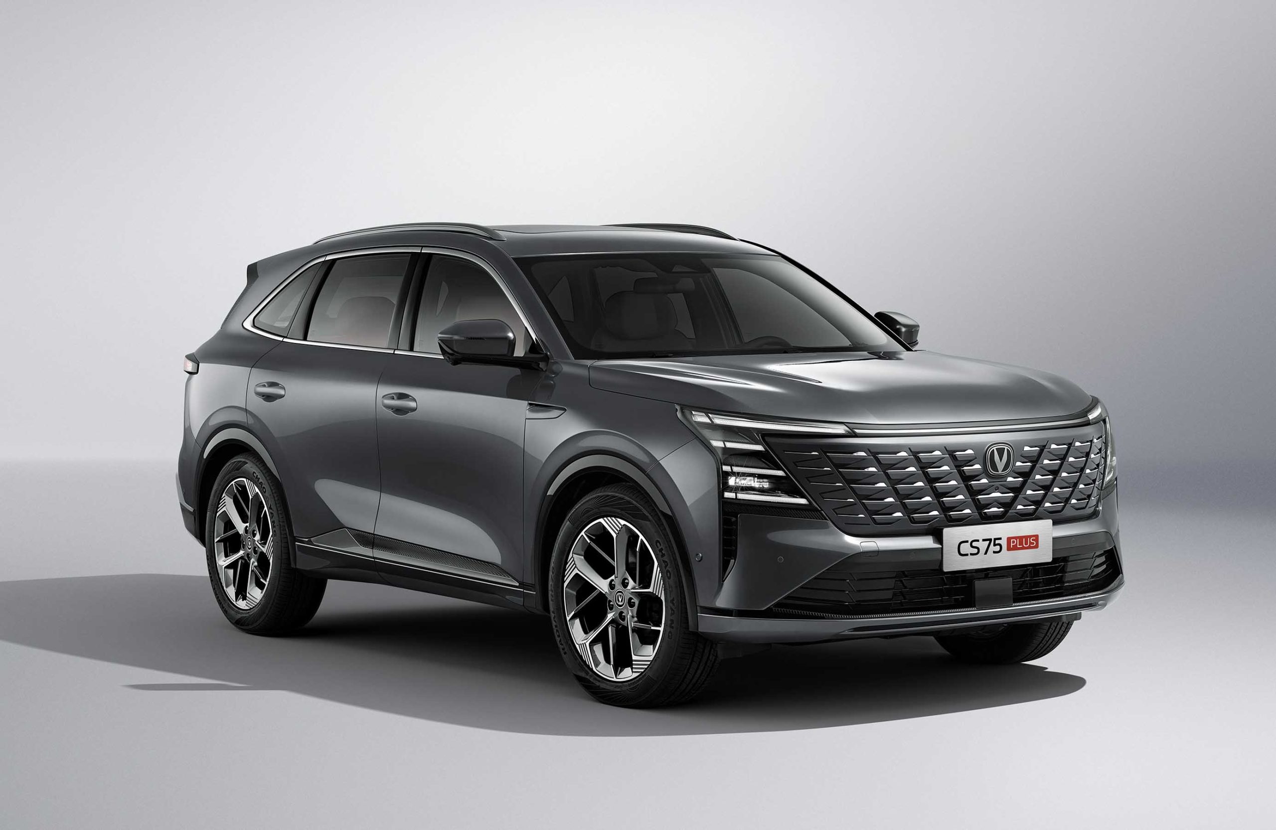 CHANGAN CS75PLUS на полном приводе