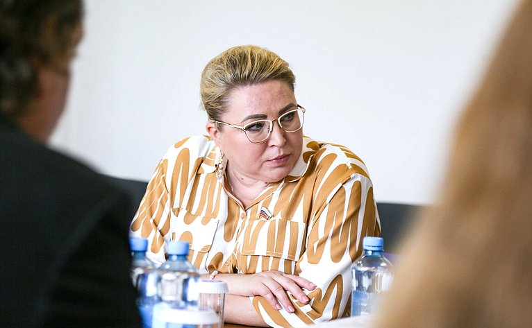 Елена Шумилова