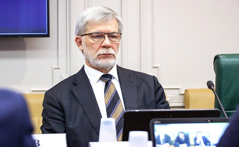 Круглый стол на тему «О совершенствовании моделей рынка, отраслевой и антимонопольной политики в условиях динамично развивающихся рынков телекоммуникаций и информационных технологий»