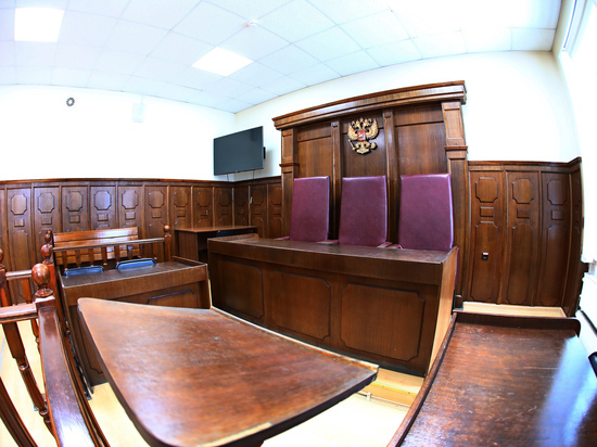 Президент России назначил в Челябинскую область восемь судей