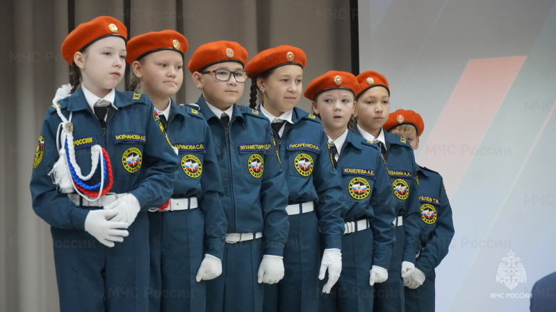 Кадеты МЧС России приняли присягу в селе Байкалово