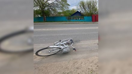 В Калачеевском районе 72-летний велосипедист попал под колёса грузовика