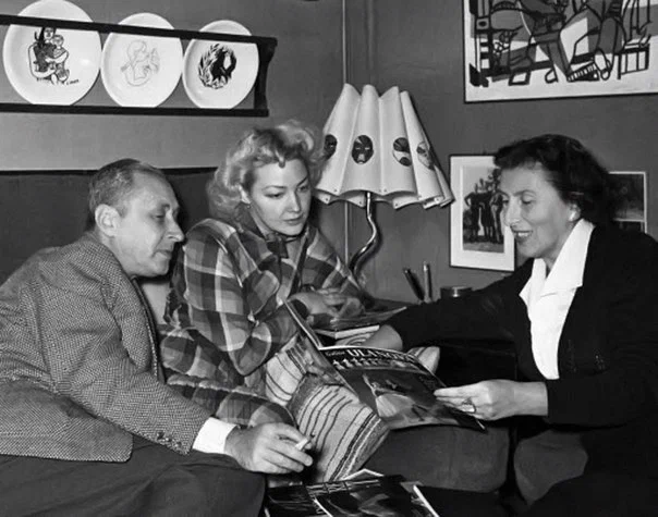 Ирина Скобцева в гостях у режиссера фильма «Отелло» Сергея Юткевича, 1956 год
