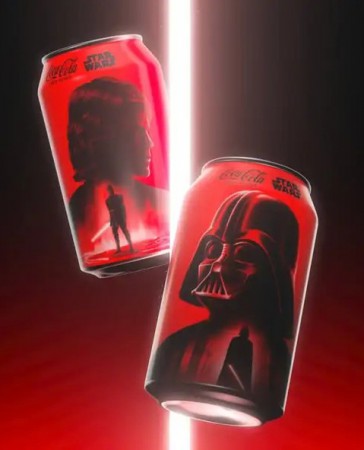 Coca-Cola объединяет фанатов со всей галактики 