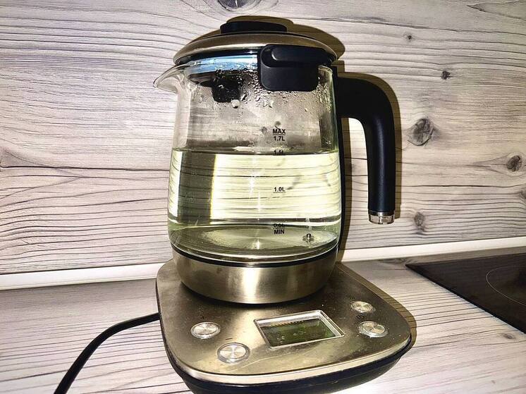 Из-за коммунальной аварии часть жителей в Родниках остались без воды