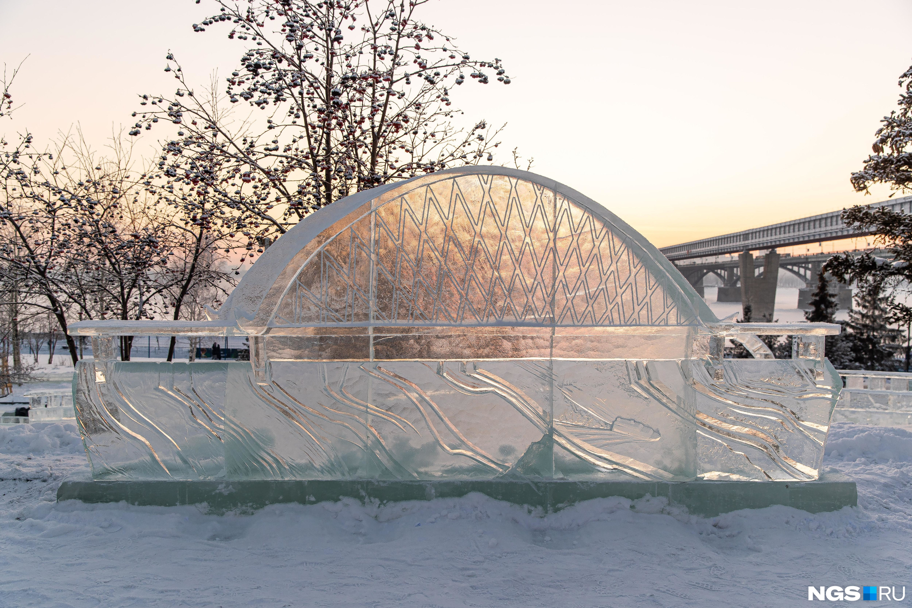 ледовый городок на набережной