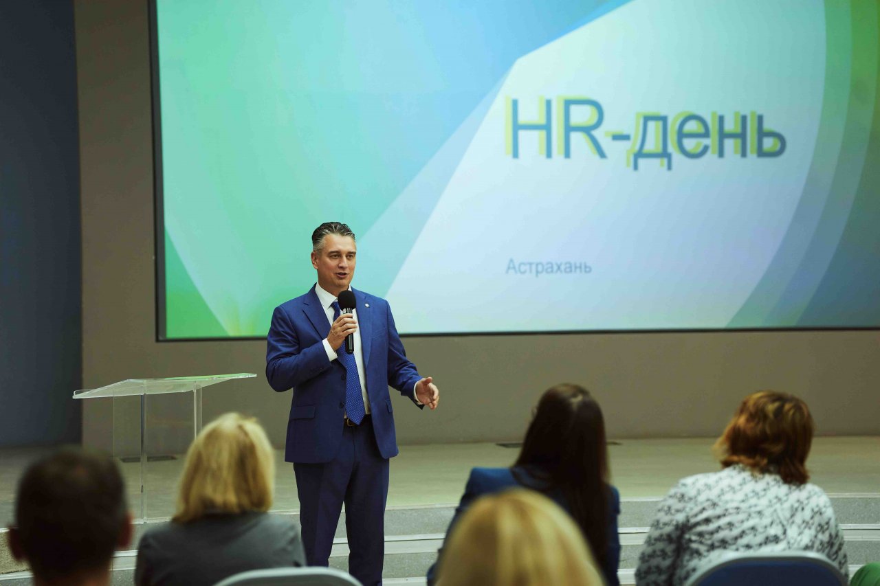Сбер рассказал об инструментах работы с персоналом | Экономика | Селдон ...