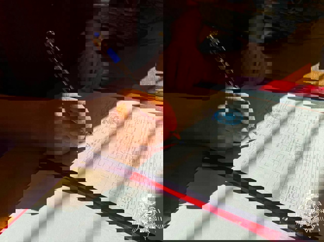 Подмосковный главк Росгвардии передал в музей-заповедник Ю.А. Гагарина редкое трёхствольное оружие космонавтов