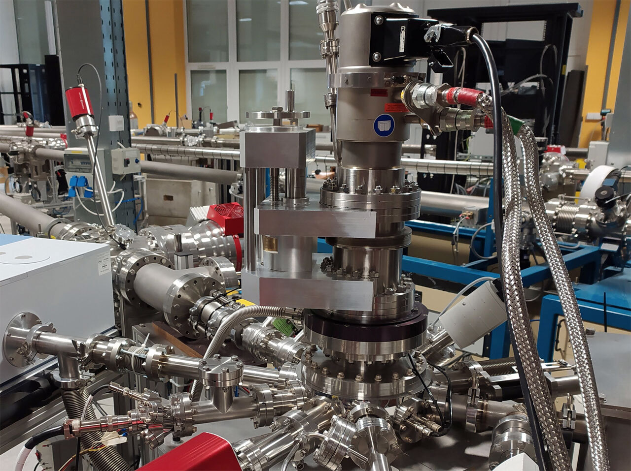 Случайное возникновение «строительных блоков» жизни