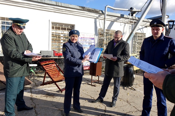 Заместитель председателя Правительства Саратовской области посетил выставку продукции, изготовленной на производственных участках пенитенциарных учреждений региона