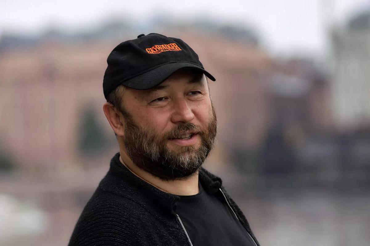 Вспомнил о «злющей России». Зачем Тимур Бекмамбетов подал заявку в Роспатент?