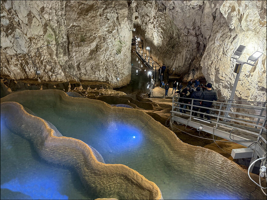 Весенняя Сербия. Фруктовые пейзажи и чудо в горах