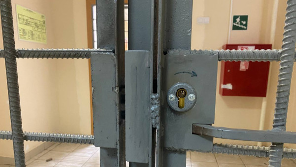 В Самаре продлен арест подозреваемому в даче взятки экс-главе регионального МЧС 